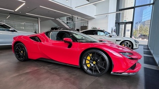 Ferrari SF90 Stradale