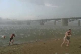 Внезапный ураган в Новосибирске