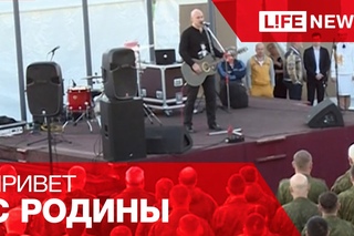Российские артисты выступили на сирийской авиабазе Хмеймим