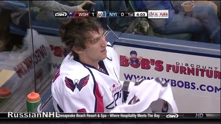 Alex Ovechkin hits Parenteau after whistle punishing him for bad hit (5 nov 2011)