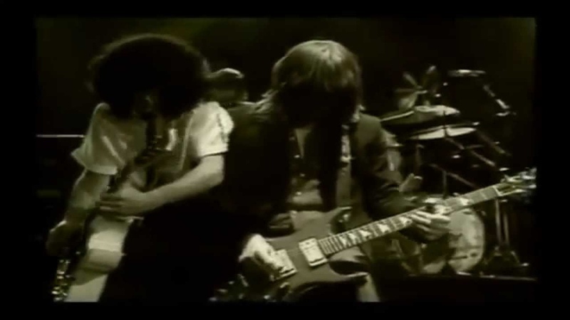 Ufo belladonna. беладонна уфо женщина. Don diablo элджей ufo. Shots песня. беладонна уфо 1972.