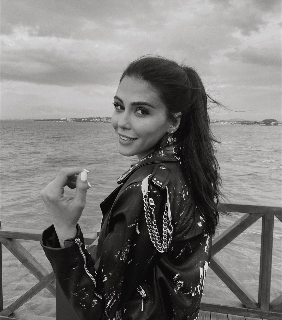 Dilara Aksüyek
