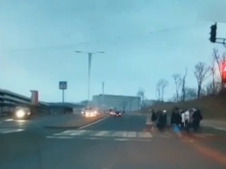Девушка за рулем сбила пешеходов